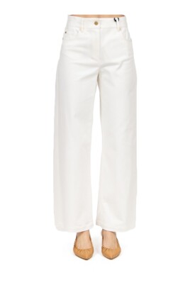 beige-denim-bomullsbyxor-fem-fickor