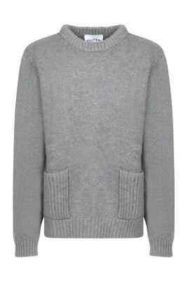 grey-knitwear-aw24