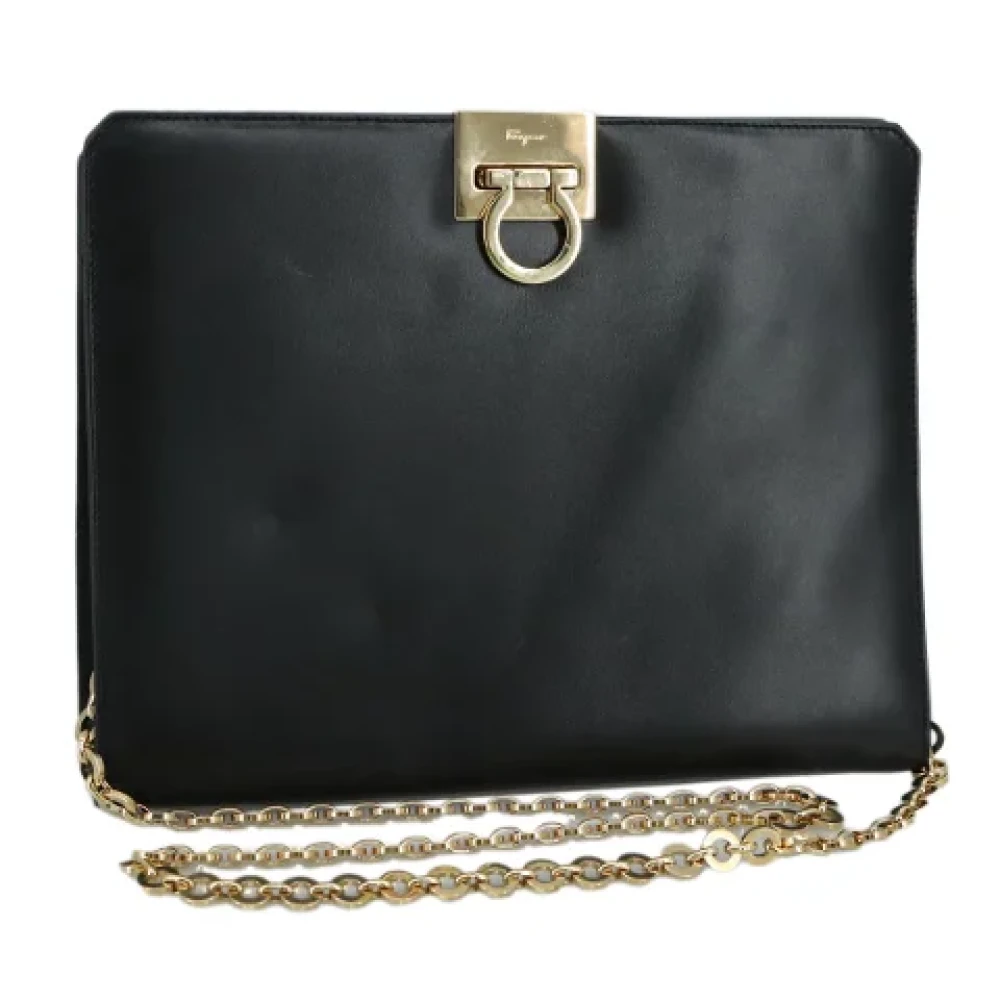 Salvatore Ferragamo Pre-owned Leather shoulder-bags Black Dames