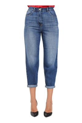 blue-denim-boyfriend-jeans-with-turn-up