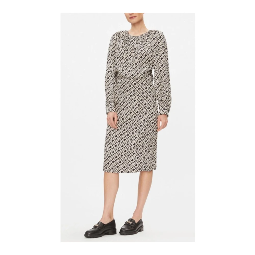 Tommy Hilfiger Bloemen Midi Jurk voor Vrouwen Black Dames