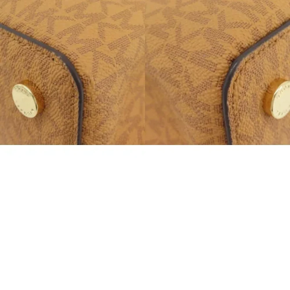 Michael Kors Pre-owned Plastic handbags Brown Dames