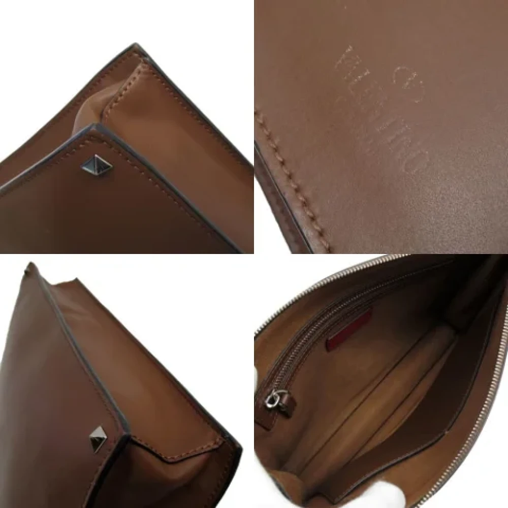 Valentino Vintage Pre-owned Fabric clutches Brown Dames