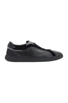 monogram-low-top-sneakers