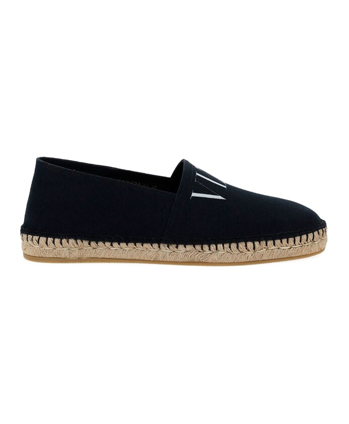 chaussures-espadrilles-en-toile-noires-slip-on