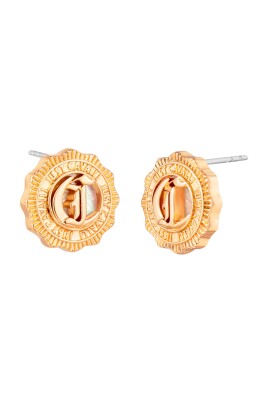 stud-earrings-with-butterfly-clasp