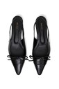 talon-chaton-noir-avec-detail