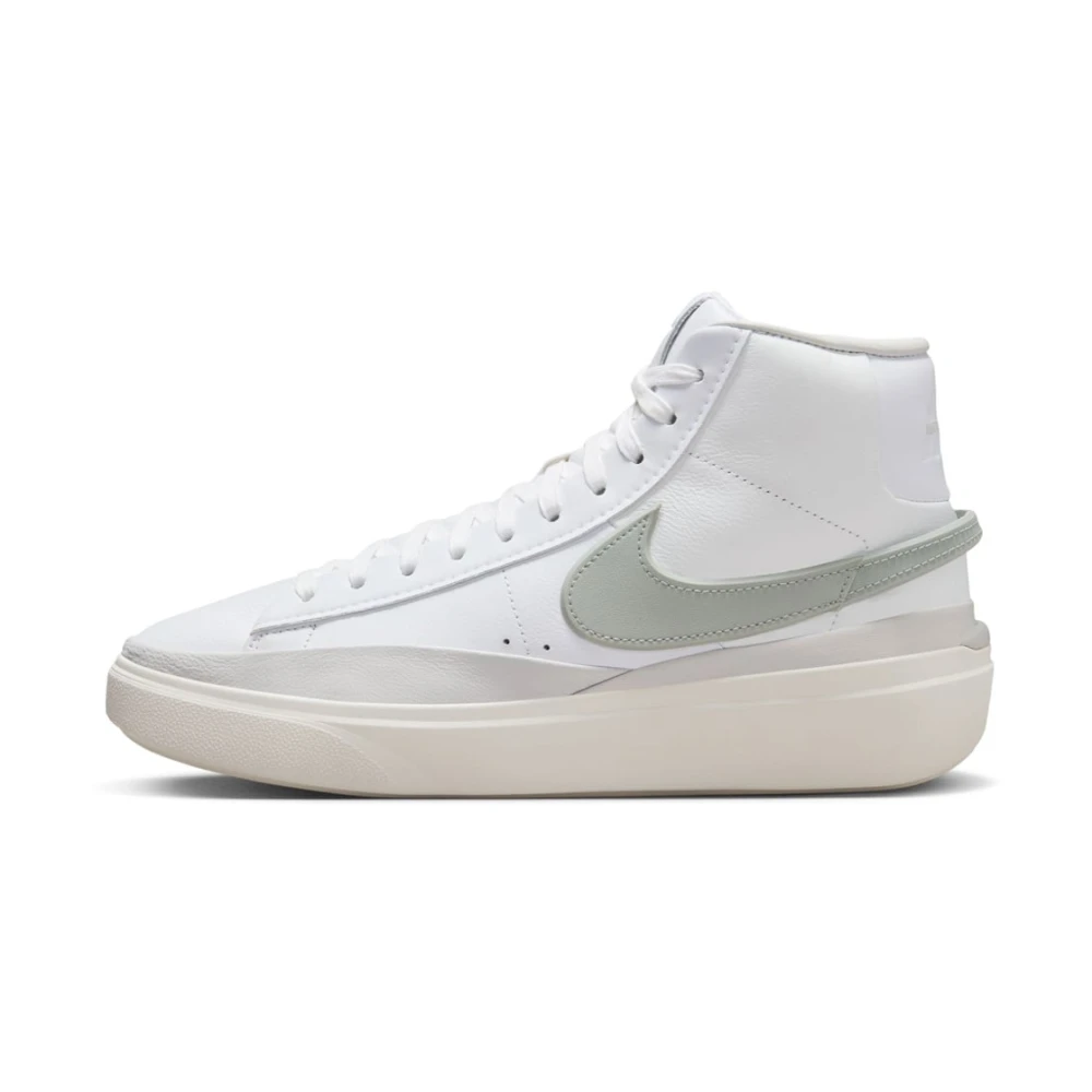 Nike Uomo Bianco Sport, 45 1/2 Eu, New,