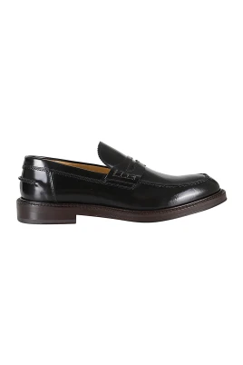 Loafers i borstat läder