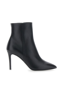 bottines-en-cuir-noir-femme