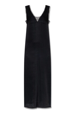 robe-a-bretelles