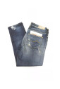 jean-femme-en-coton-bleu
