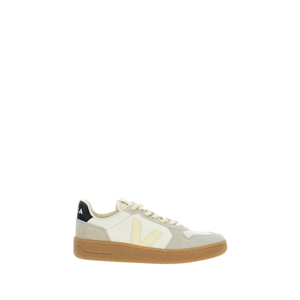 Veja Men's White V-82 Leather - Sneakers - 10 Uk - Shoes