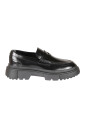 mocassins-en-cuir-a-semelle-crantee