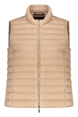 waterproof-goose-down-vest-with-zip