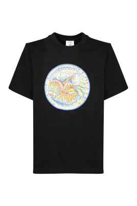 graphic-print-black-t-shirt