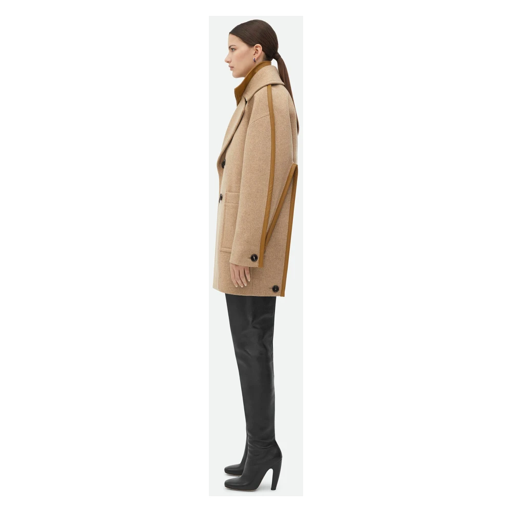 Bottega Veneta Beige Wol Double-Face Jas Beige Dames