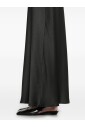 flared-hem-black-skirt