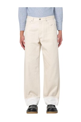 luxury-relaxed-fit-jeans