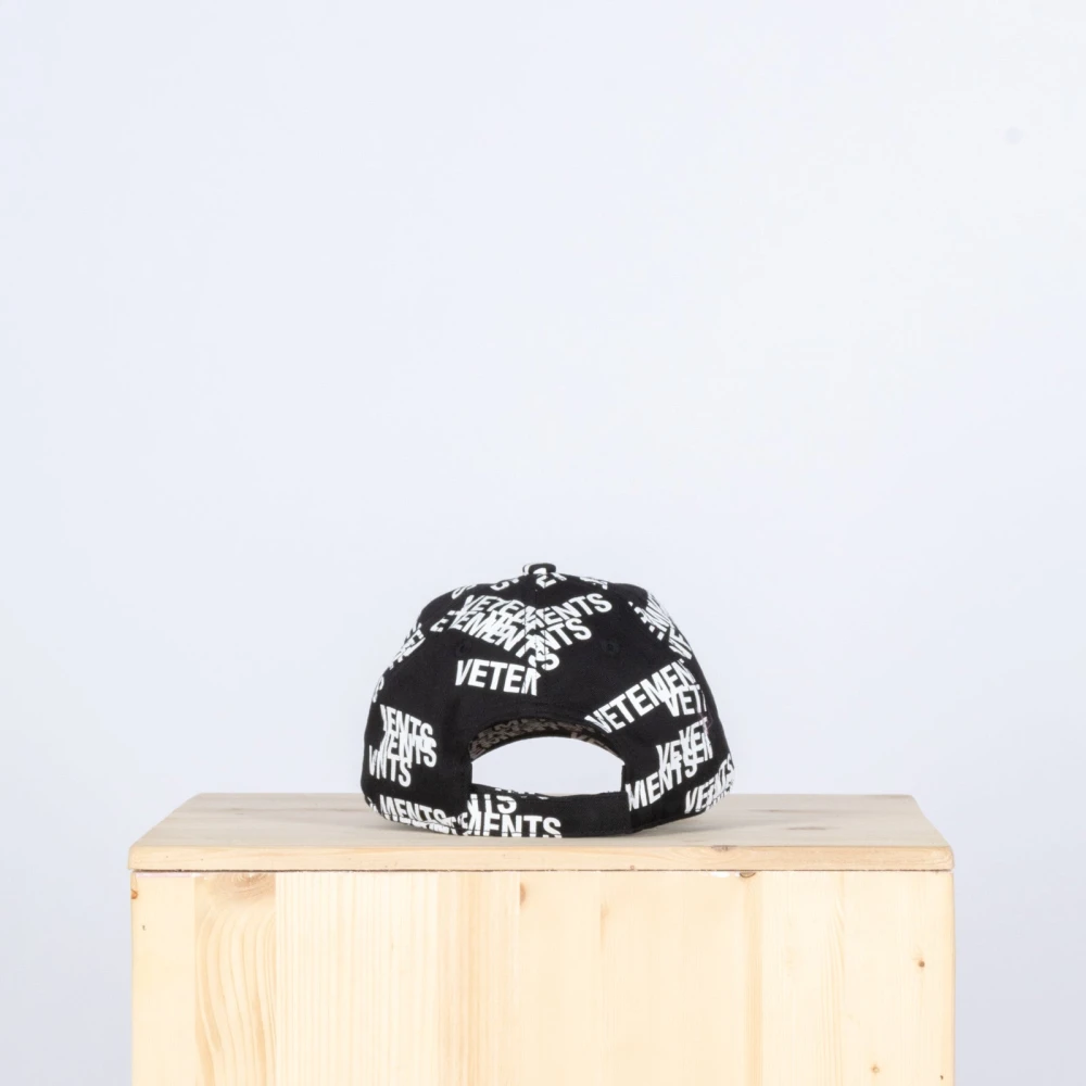 Vetements Zwarte Katoenen Baseballpet met Wit Logo Black Dames