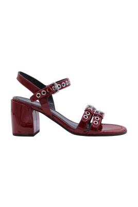stylish-sandals-for-women