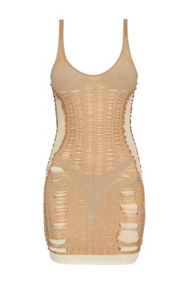beige-sleeveless-panelled-dress