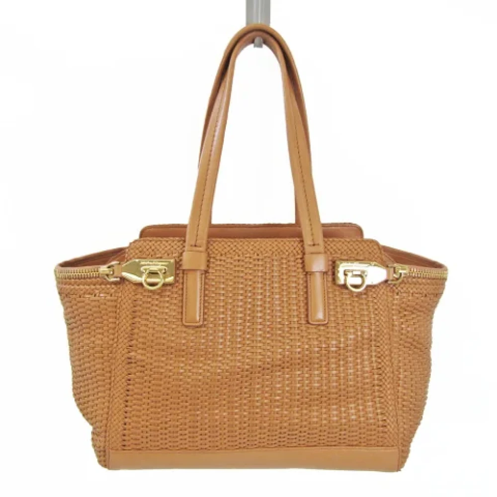 Salvatore Ferragamo Pre-owned Plastic handbags Brown Dames