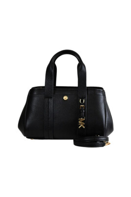sacs-noirs-pour-des-tenues-elegantes