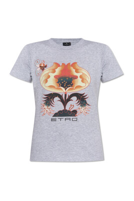 t-shirt-with-a-pattern