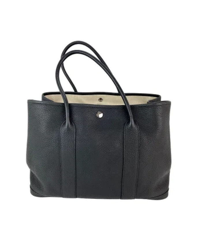 pre-owned-cuir-sacs-main
