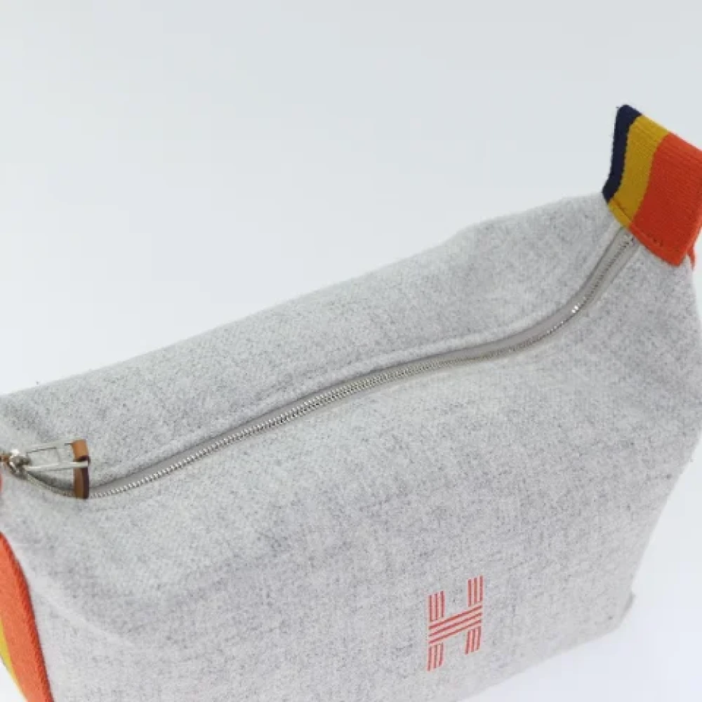 Hermès Vintage Pre-owned Wool handbags Gray Dames