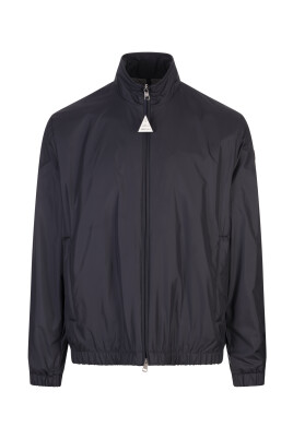 manteau-dhiver-bleu-avec-logo-en-cuir