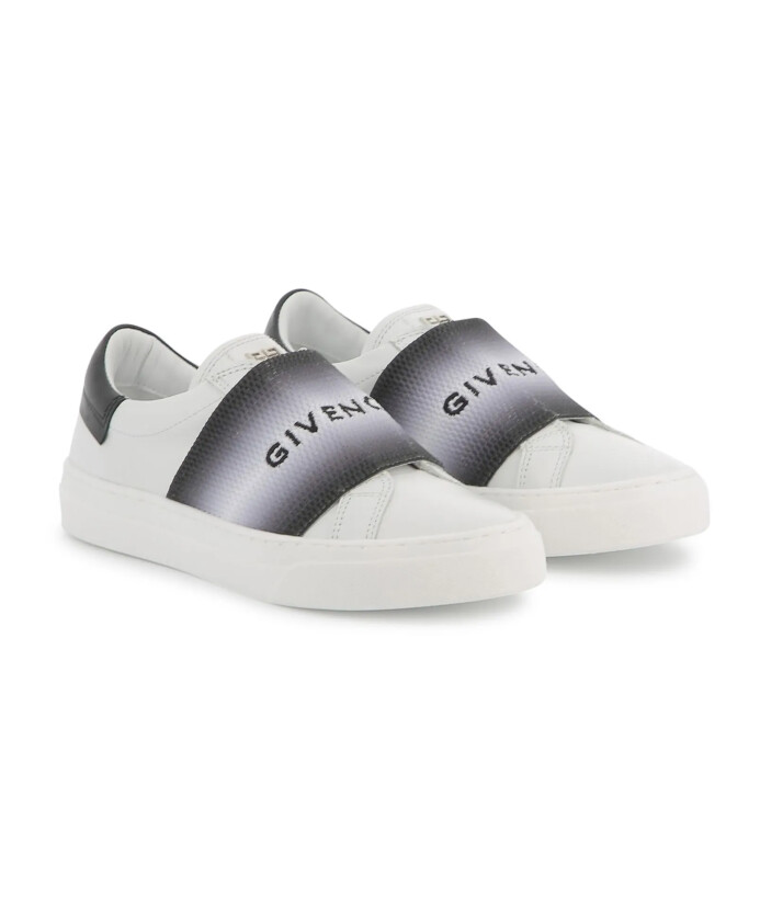 white-kids-sneakers-with-4g-emblem