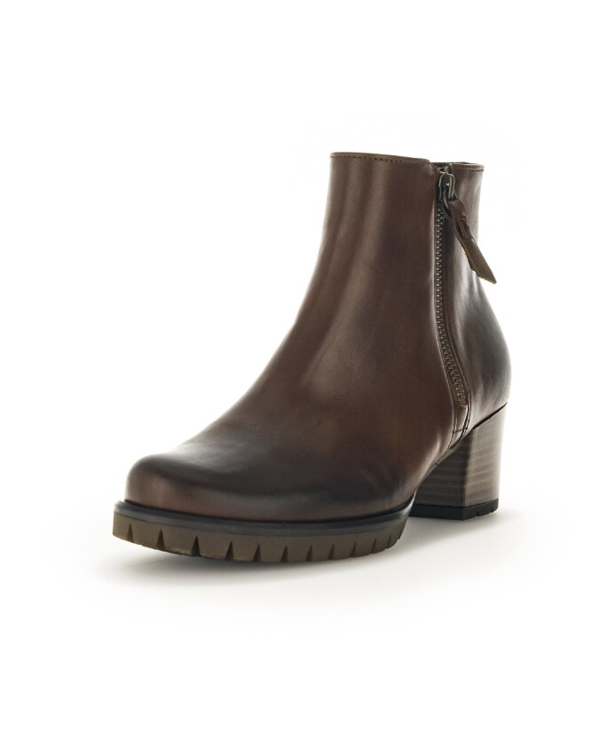 bottines-elegantes-en-cuir