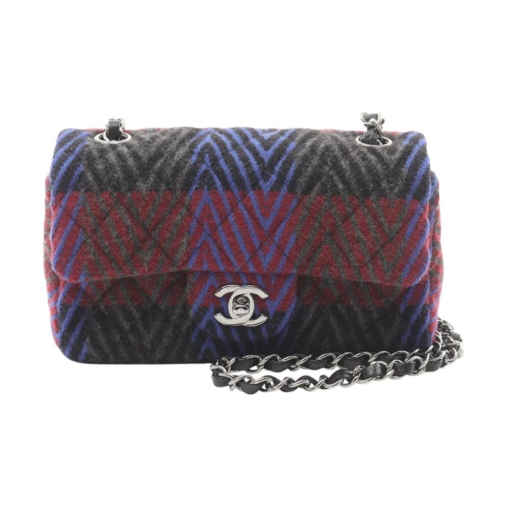 Chanel Vintage Women's Pre-Owned Vintage Chevron Flap Bag