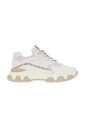 sneakers-en-cuir-pour-un-style-elegant