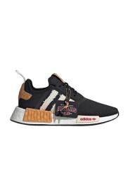 Sneakersy
