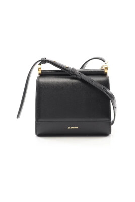 pre-owned-leather-shoulder-bags