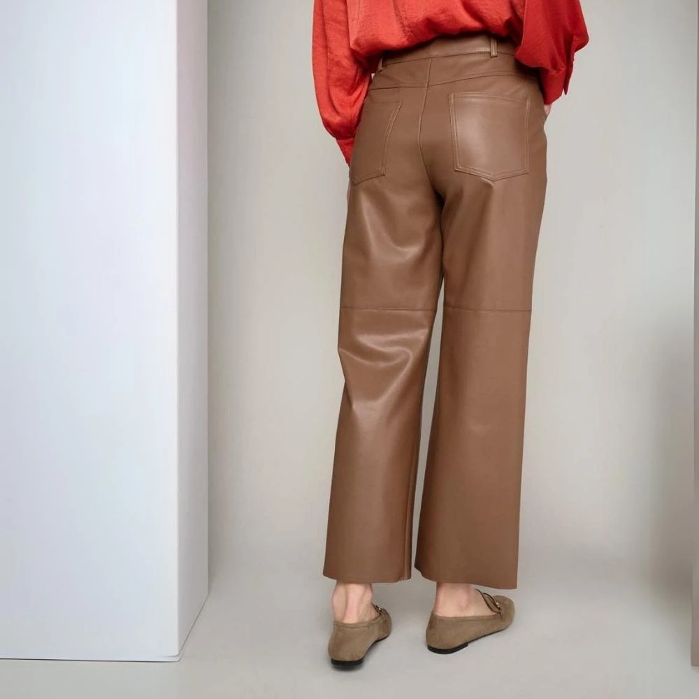 Marie Méro Moderne Glanzende Broek voor Feestelijke Outfits Brown Dames