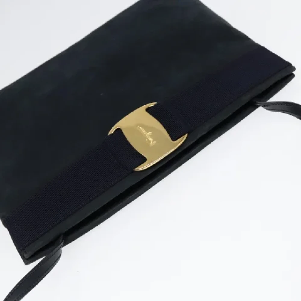Salvatore Ferragamo Pre-owned Suede shoulder-bags Blue Dames