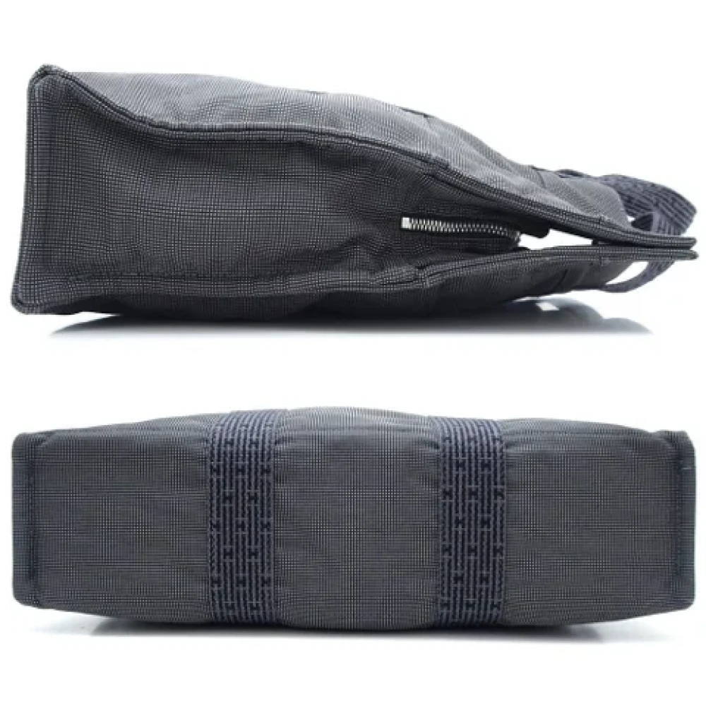 Hermès Vintage Pre-owned Canvas handbags Gray Dames