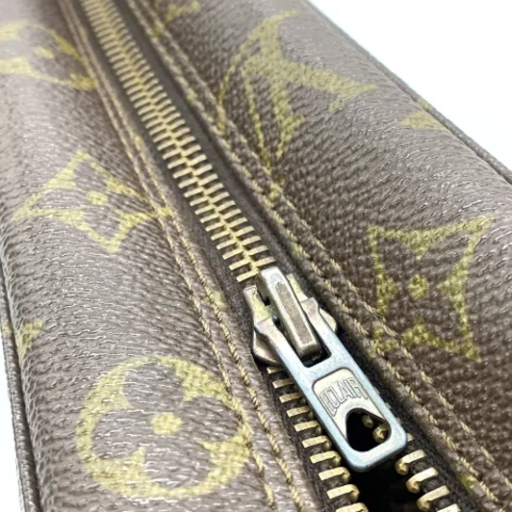 Louis Vuitton Vintage Pre-owned Canvas clutches Brown Dames