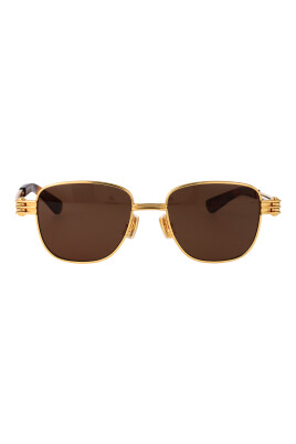 stylish-sunglasses-for-elevating-your-look