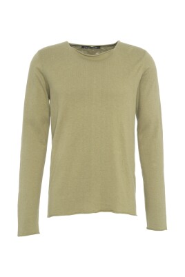 pull-en-tricot-vert-a-col-rond