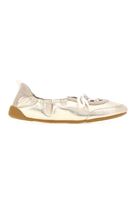 Kick Ballerinas