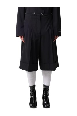 shorts-plisses-noirs