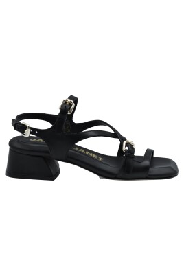sandales-noires-a-talons-hauts-lacees