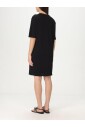robe-midi-a-line-noire-style-elegant