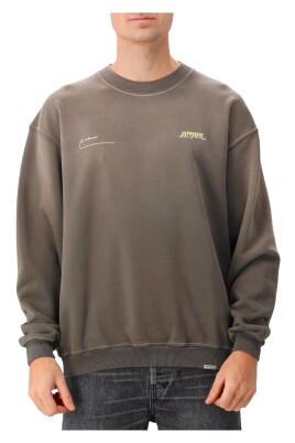 club-patrons-green-sweater