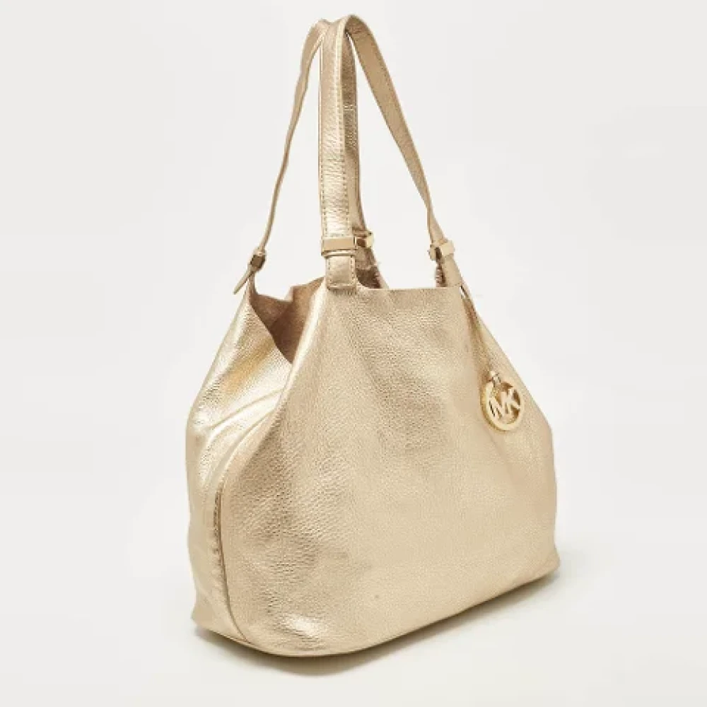 Michael Kors Pre-owned Leather totes Yellow Dames